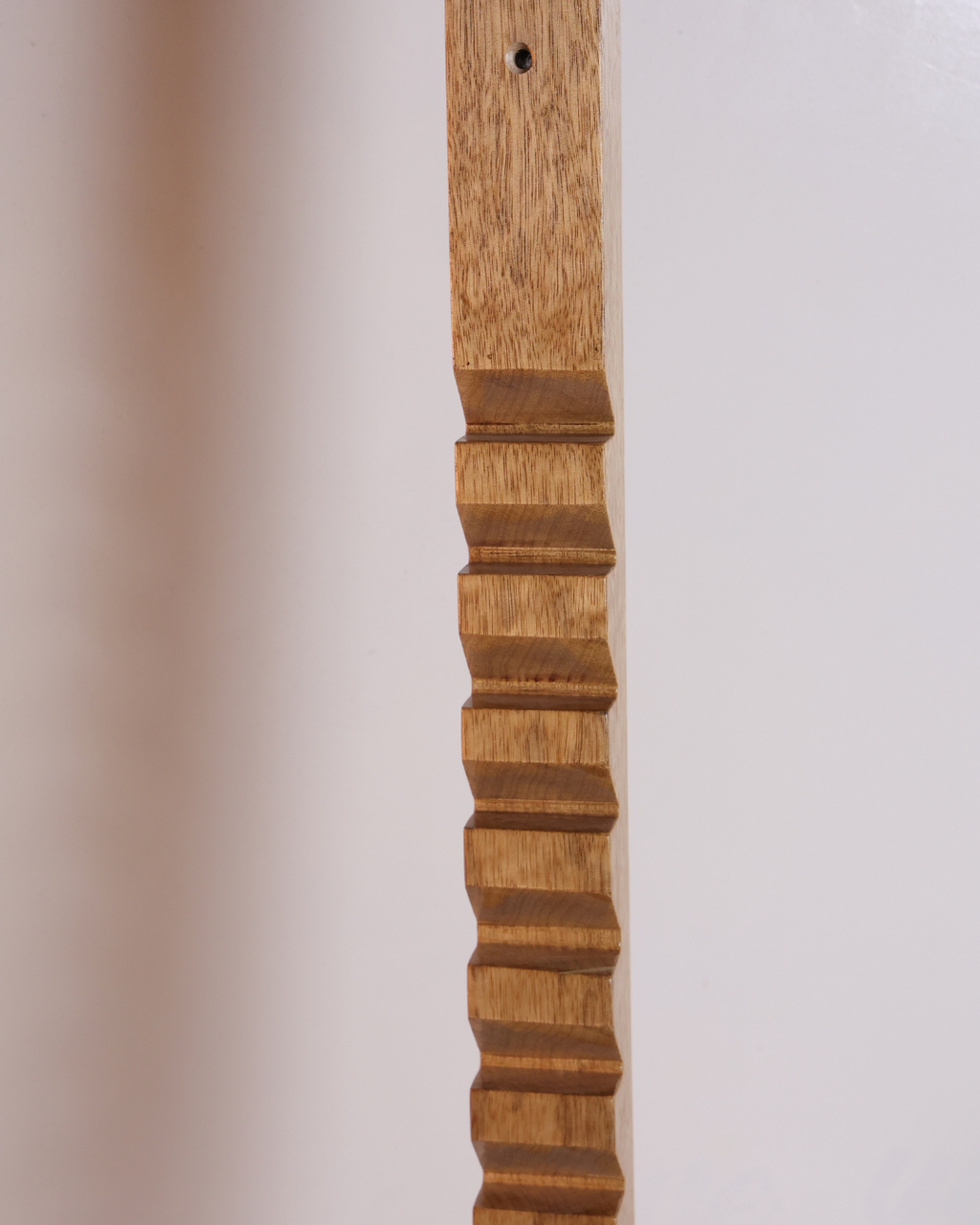 Finger Wall Ladder