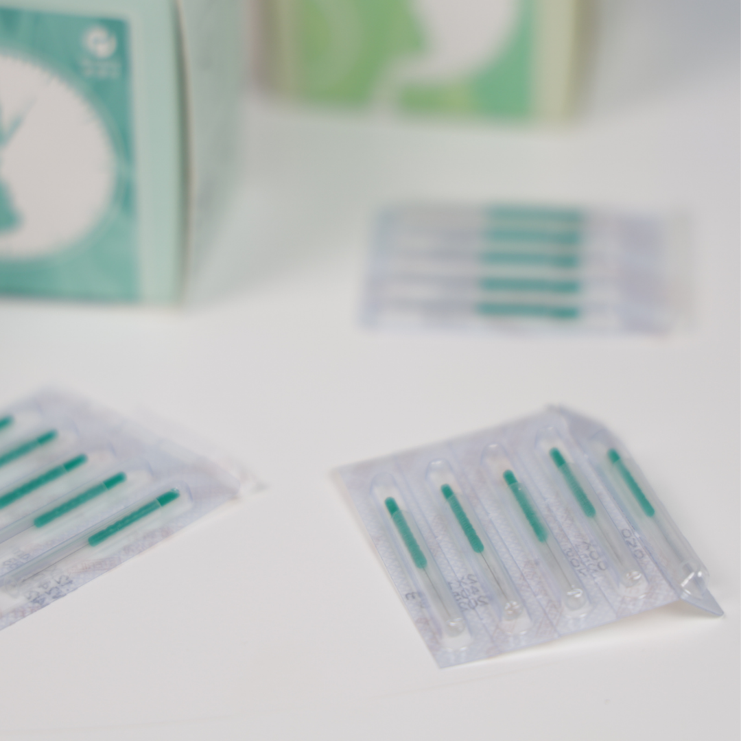 Face Needles