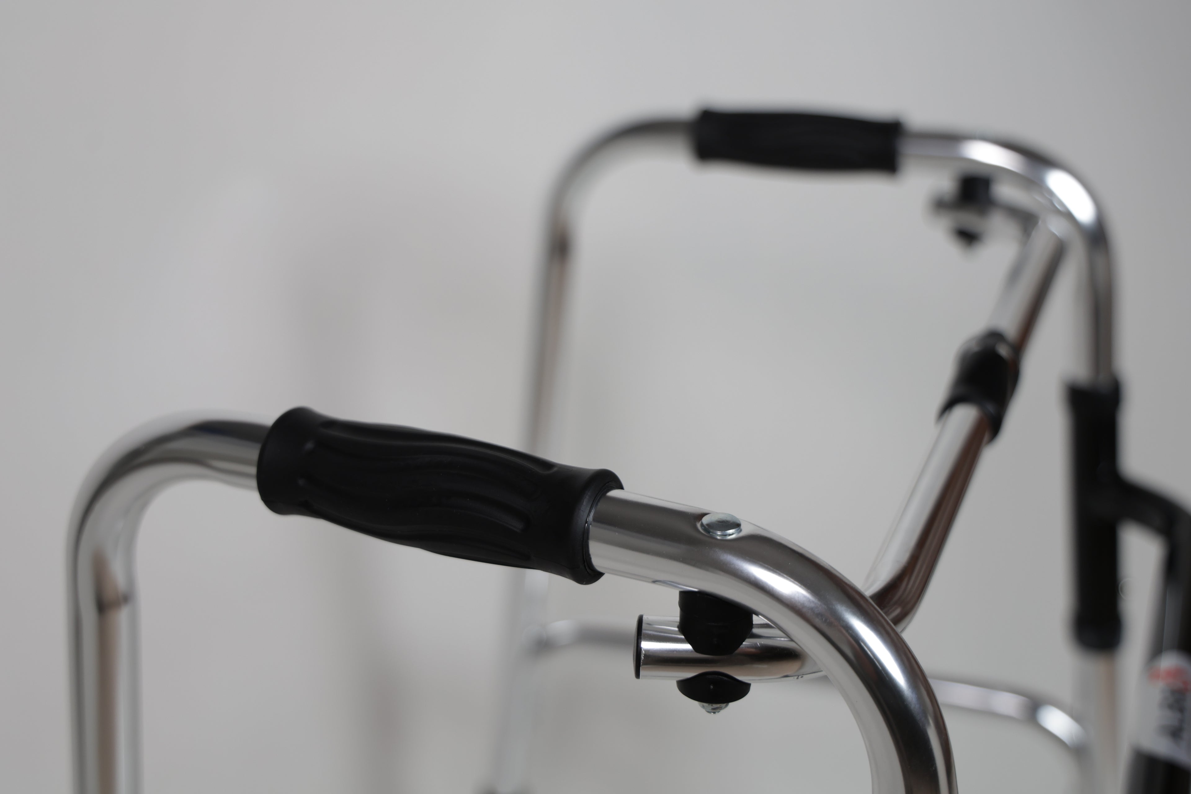 Aluminum Folding Walker